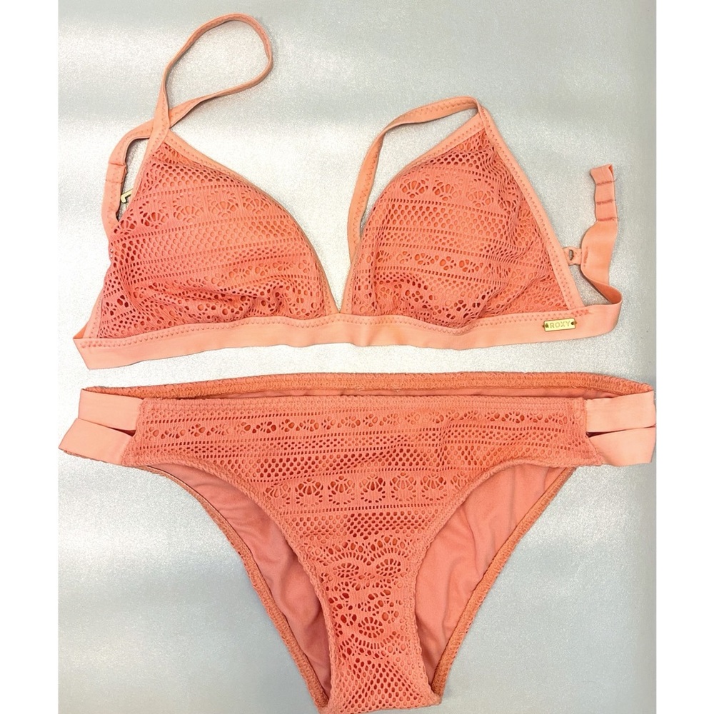 ROXY Peach/Coral Colored Swim Suit Bikini Lace Top and Bottom Size S